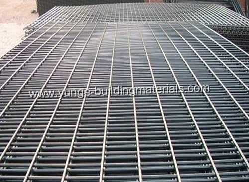 Hot dipped galvanized welded wire mesh fence panel